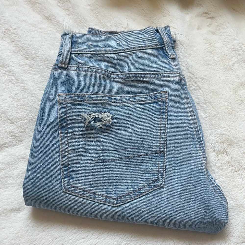 American Eagle Women’s Blue Denim Jeans Size 2